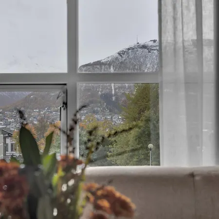 Townhouse With A View - Tromso Terrace Villa Exterior photo